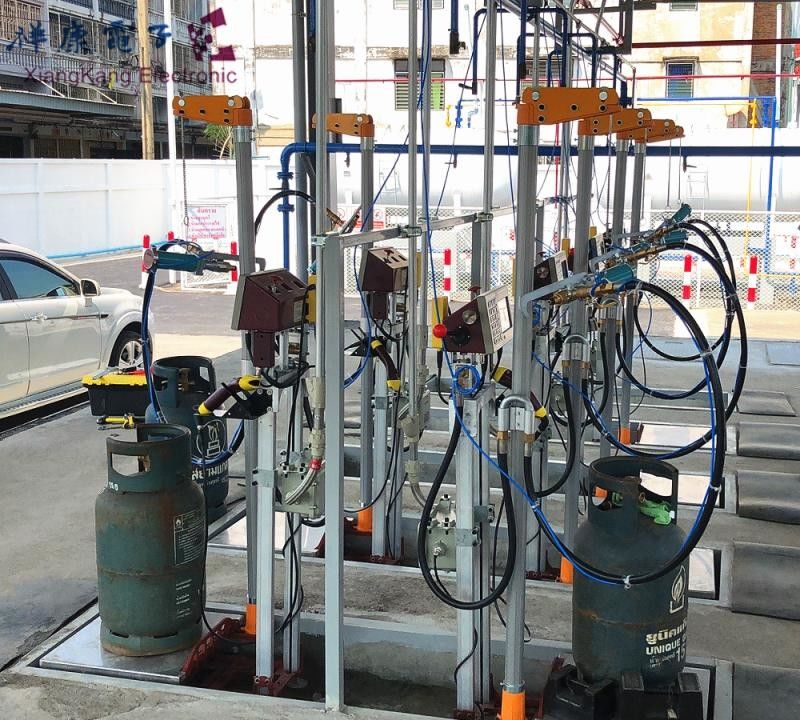 Macchina di rifornimento automatica del gas di progetto 220V 45kg del gas